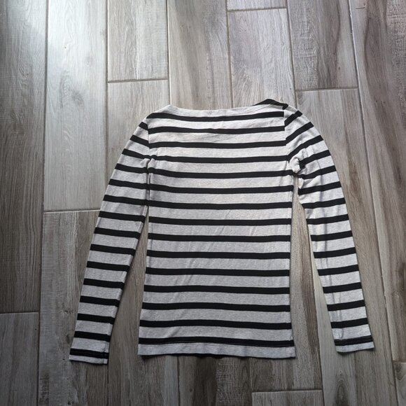 Gap Women’s Favorite Long Sleeve Shirt XS Black White Striped Crewneck Tee - Picture 2 of 5